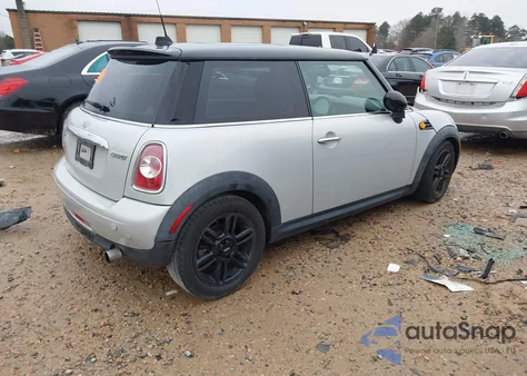 2012 Mini Cooper из США, поврежденный, VIN WMWSU3C57CT541262